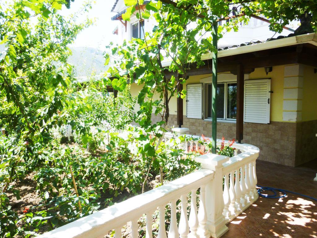 Vila Altini บอร์ช ภายนอก รูปภาพ