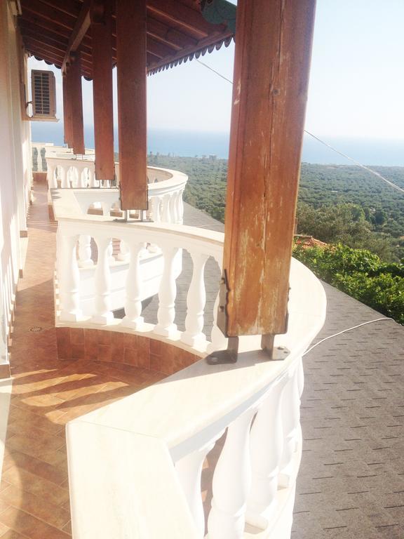 Vila Altini บอร์ช ภายนอก รูปภาพ